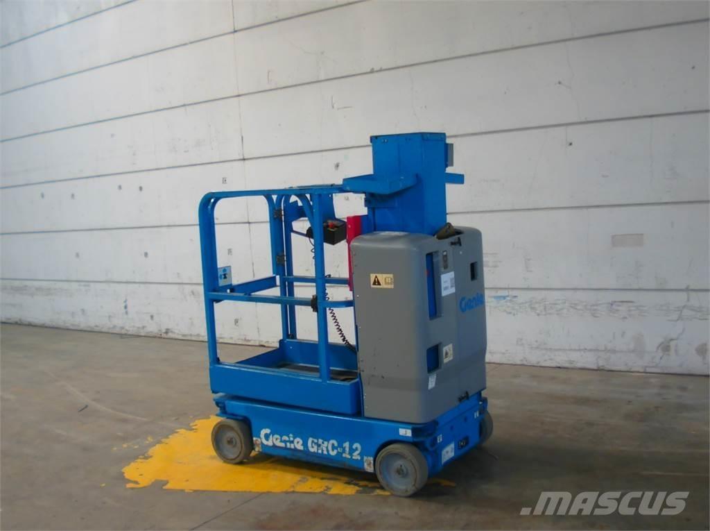 Genie GRC12 Vertikalūs stiebiniai keltuvai