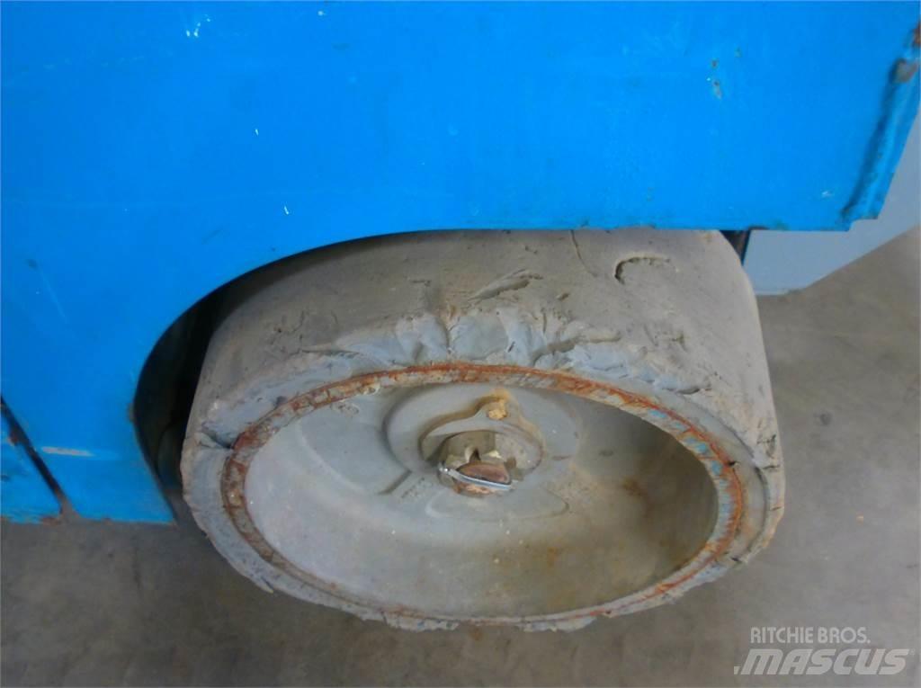 Genie GS1532 Žirkliniai keltuvai