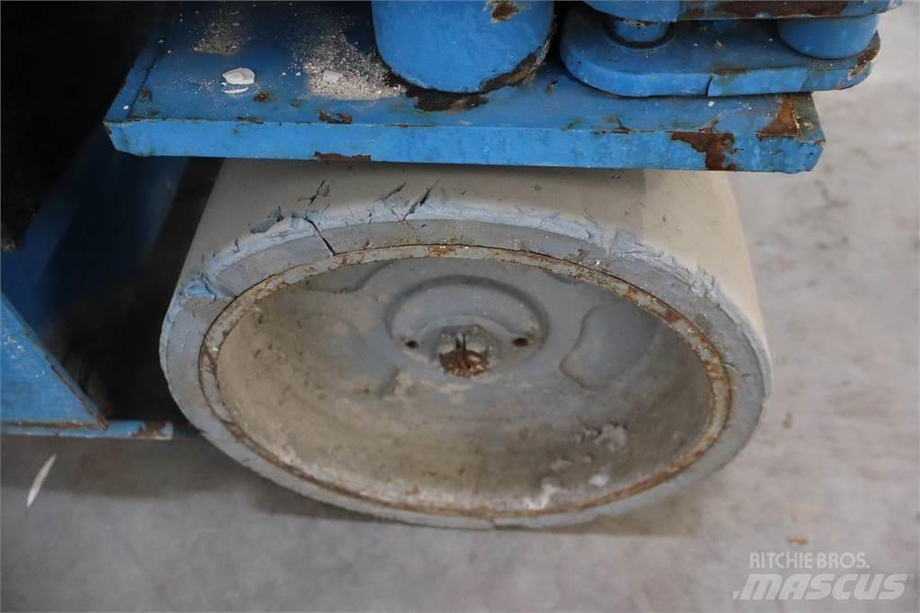 Genie GS2032 Žirkliniai keltuvai