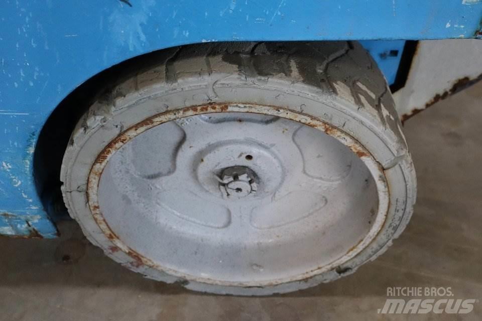 Genie GS2032 Žirkliniai keltuvai