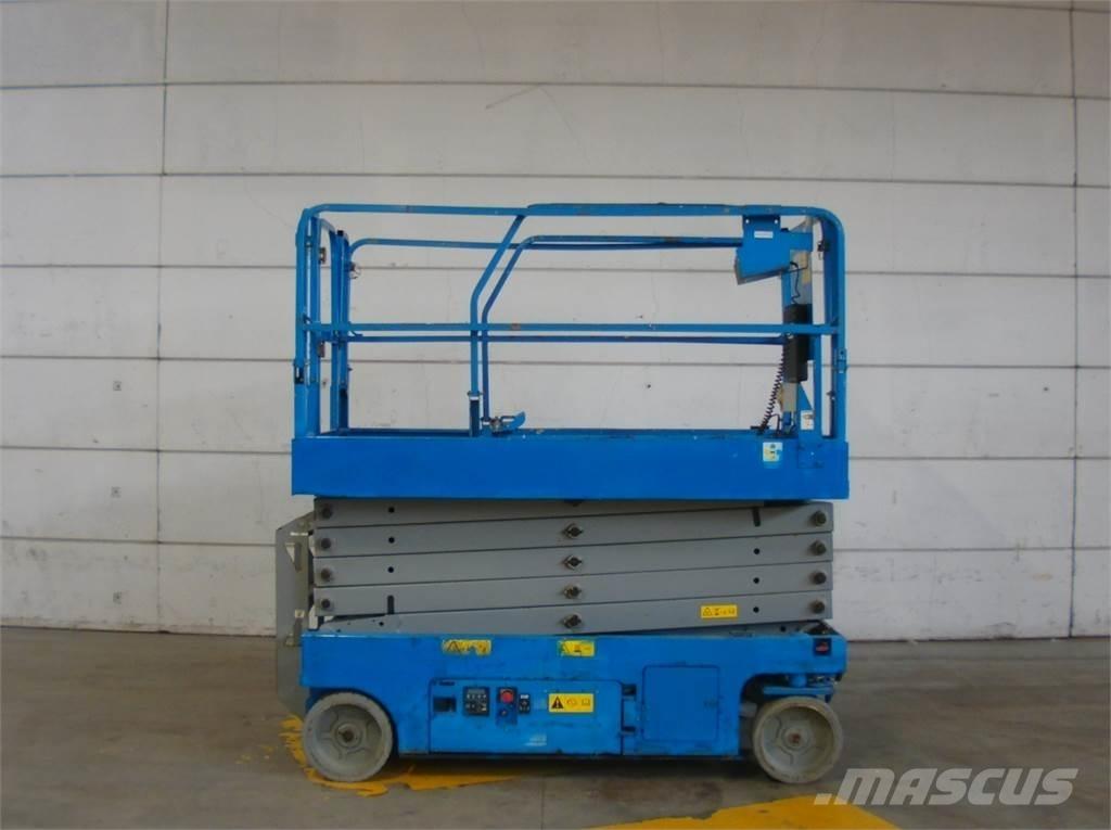 Genie GS3246 Žirkliniai keltuvai