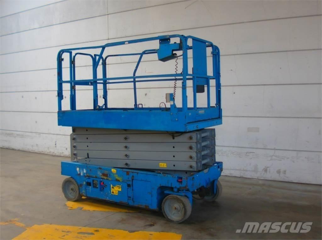 Genie GS3246 Žirkliniai keltuvai