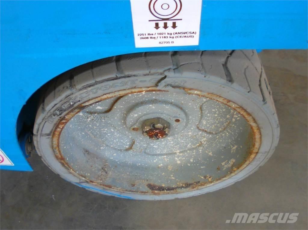 Genie GS3246 Žirkliniai keltuvai