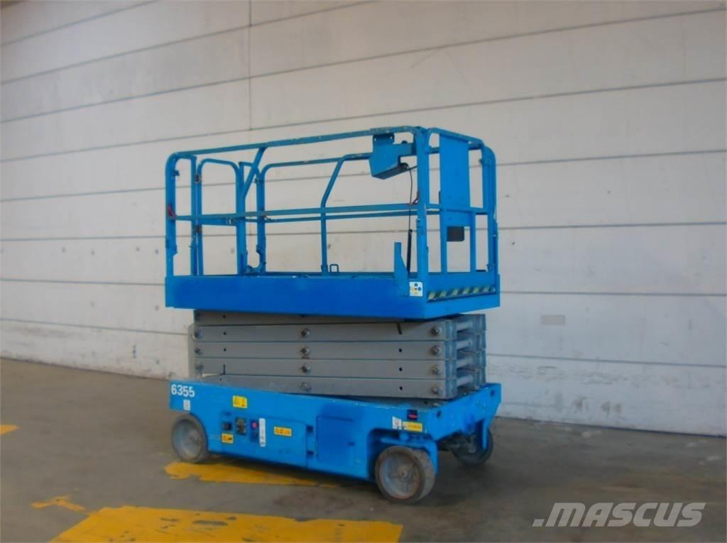 Genie GS3246 Žirkliniai keltuvai