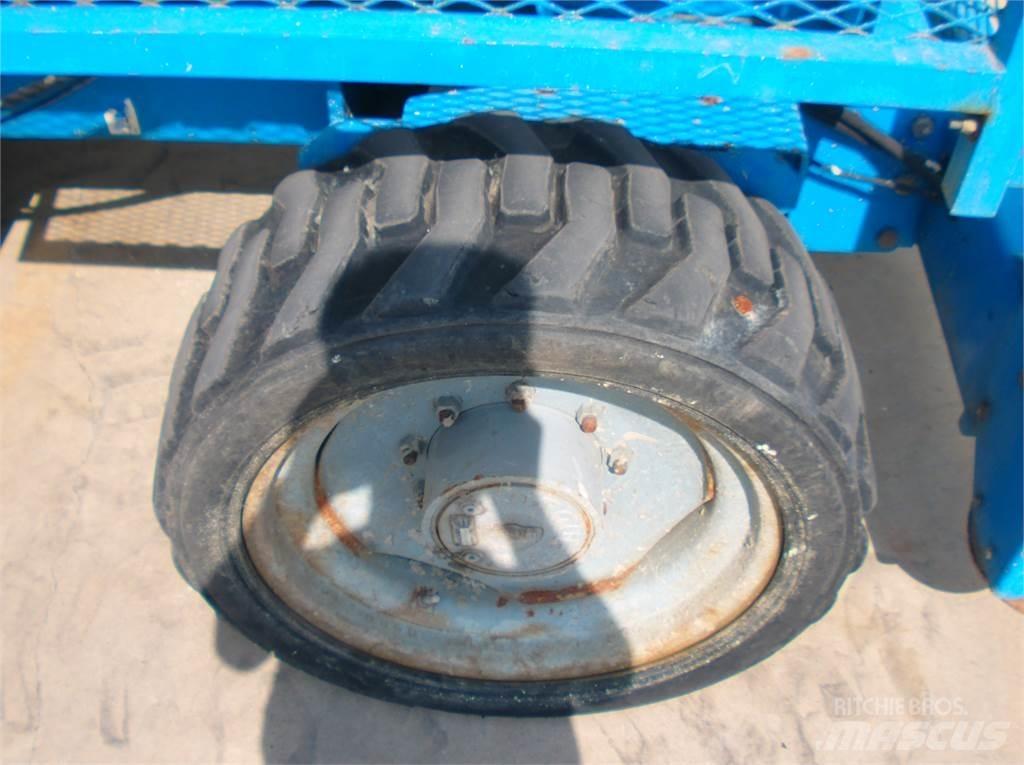 Genie GS5390RT Žirkliniai keltuvai