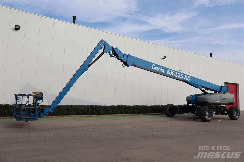 Genie SX135XC Teleskopiniai keltuvai