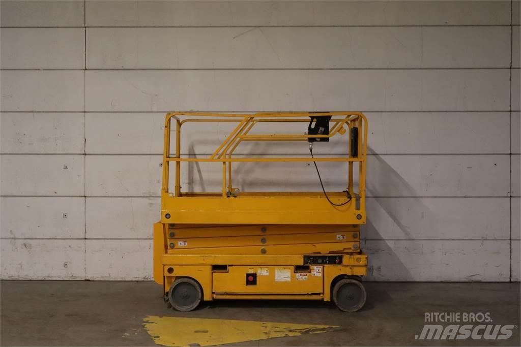 Haulotte Compact 10 Žirkliniai keltuvai