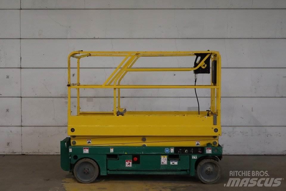Haulotte Compact 8 Žirkliniai keltuvai