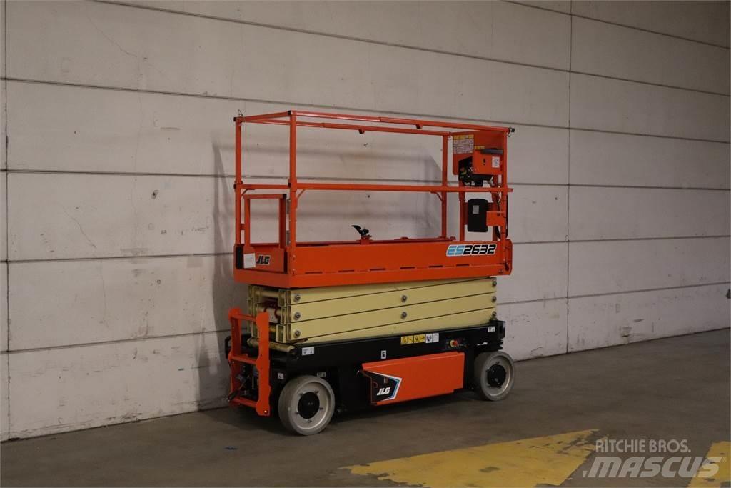 JLG 2632ES Žirkliniai keltuvai