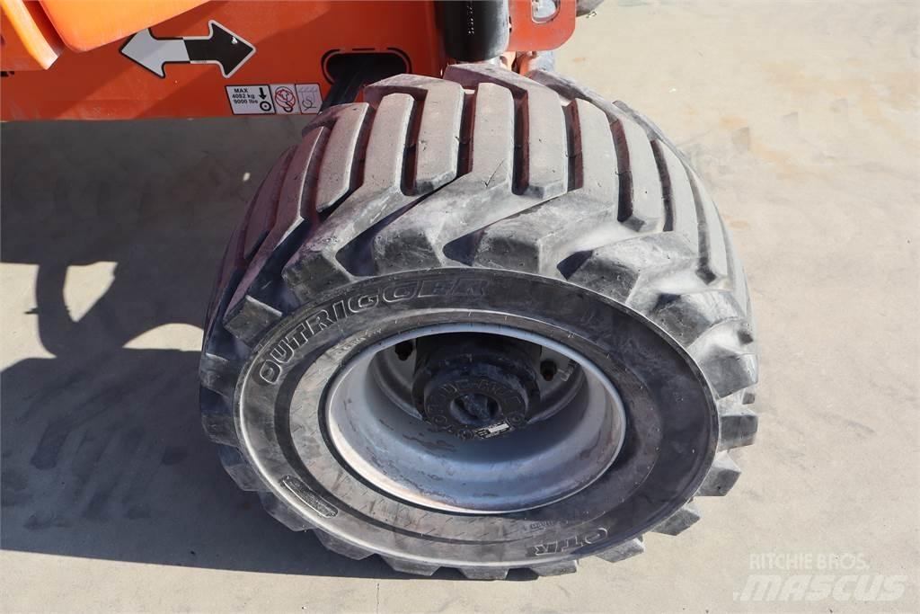 JLG 520AJ Alkūniniai keltuvai