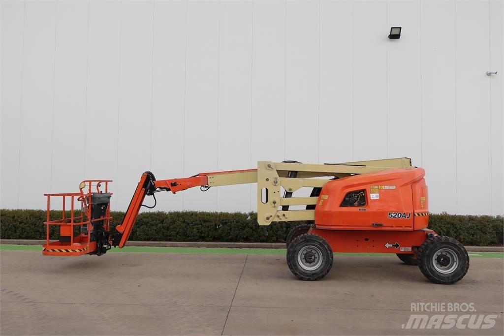 JLG 520AJ Alkūniniai keltuvai
