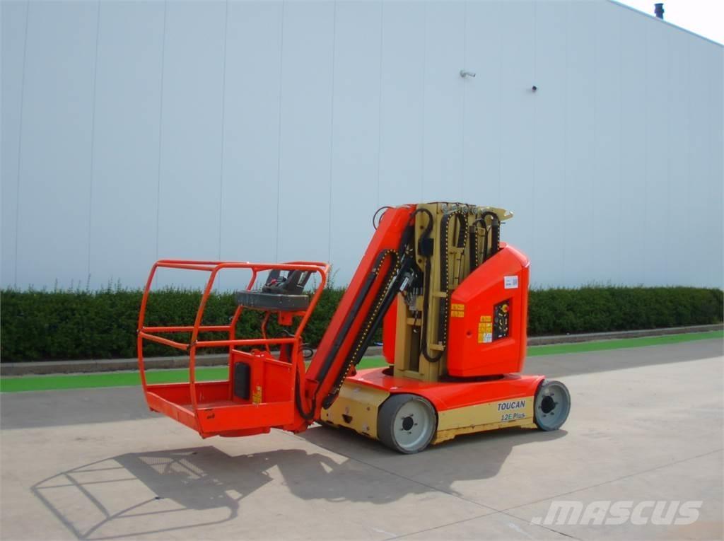 JLG Toucan 12E+ Vertikalūs stiebiniai keltuvai