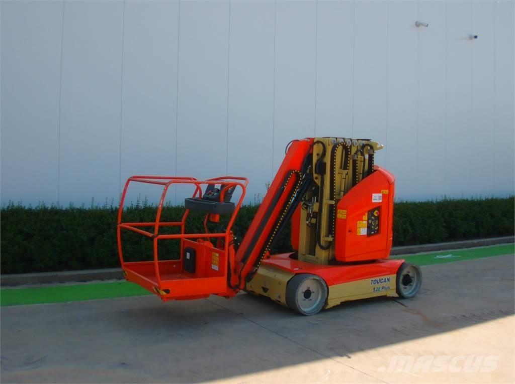 JLG Toucan 12E+ Vertikalūs stiebiniai keltuvai