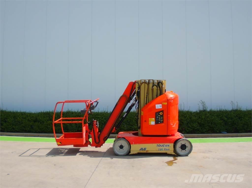 JLG Toucan 12E+ Vertikalūs stiebiniai keltuvai