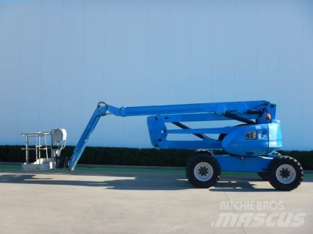 Manitou 200ATJ Alkūniniai keltuvai