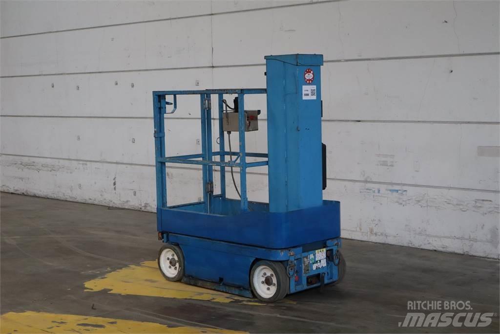 SkyJack SJ16 Vertikalūs stiebiniai keltuvai