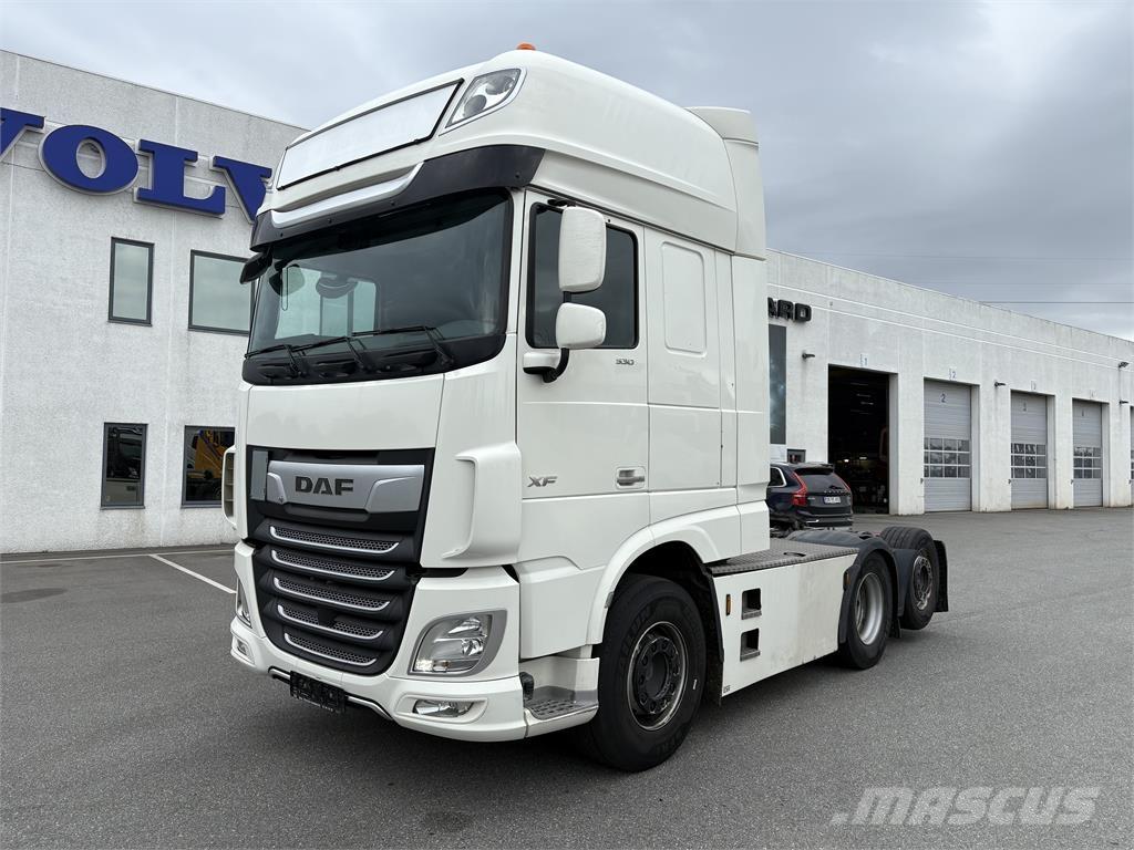 DAF XF 530 Naudoti vilkikai