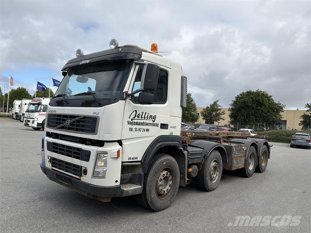 Volvo FM440 Savivarčiai su kabeliniu keltuvu