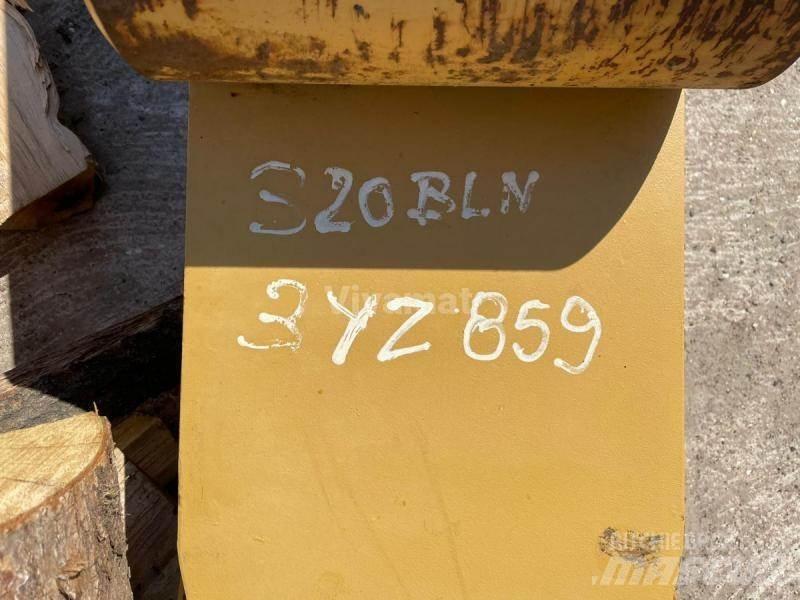 CAT 320 Sijos ir savivarčiai