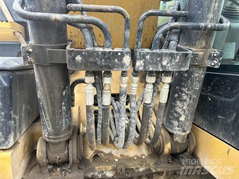 CAT 320EL Vikšriniai ekskavatoriai