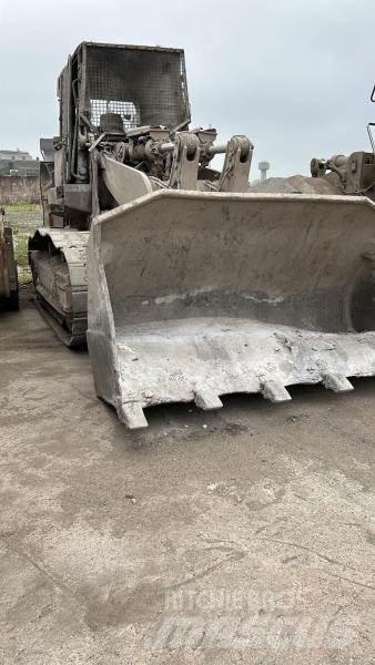 CAT 973D Kiti naudoti statybos komponentai