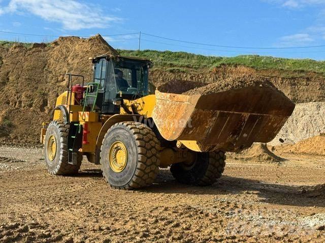 CAT 980M Naudoti ratiniai krautuvai