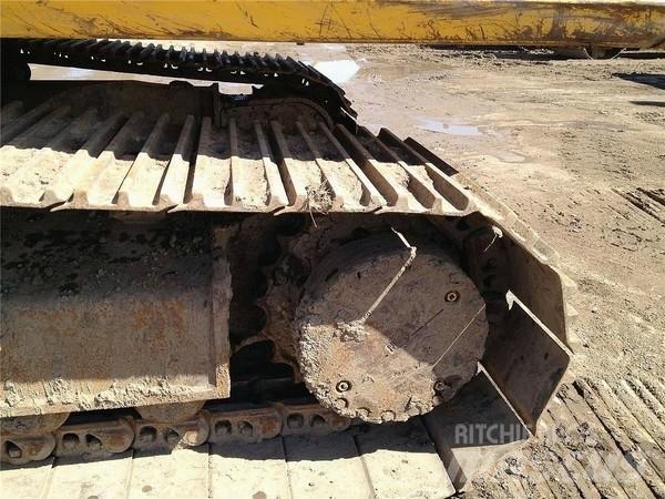 Komatsu PC300 LC-7 Vikšriniai ekskavatoriai