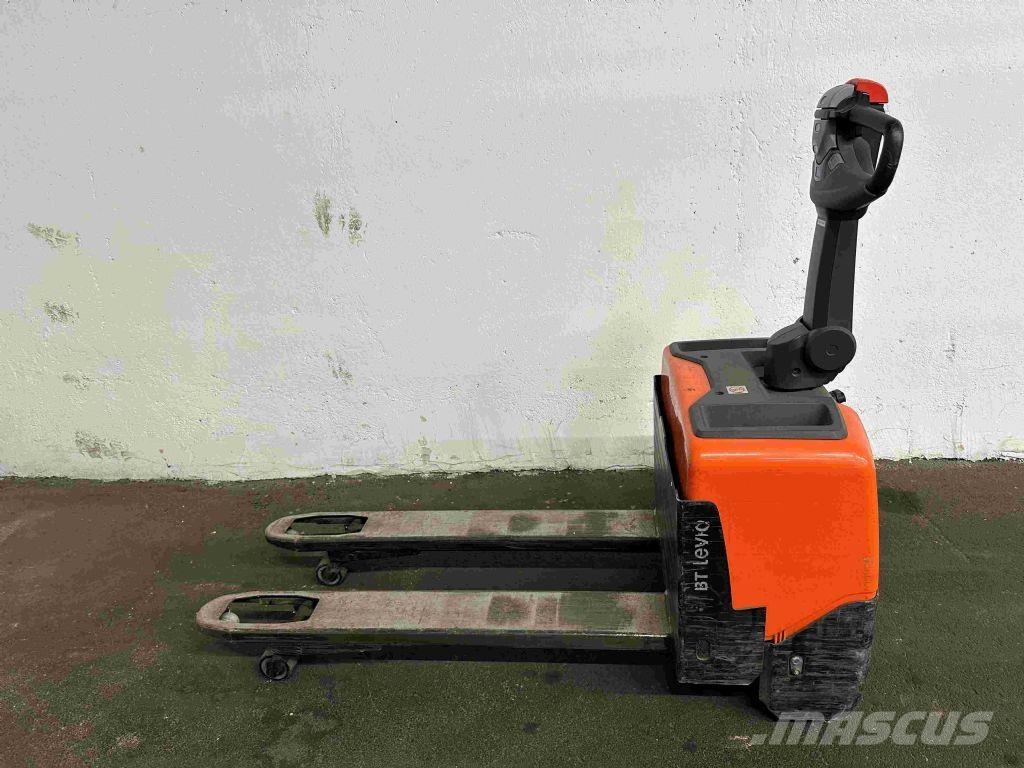 Toyota LWE 130 Mažų aukščių keltuvai