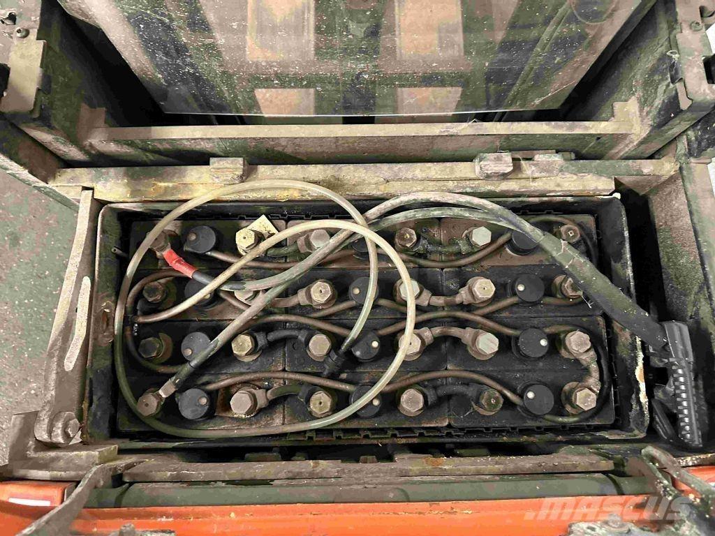 Toyota SPE 200 D Rankiniai vėžimėliai