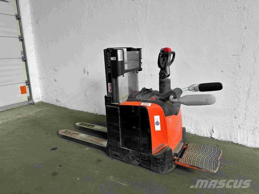 Toyota SPE 200 DN Rankiniai vėžimėliai