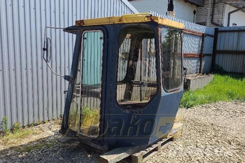 Hanomag 70E Cab / Kabina Kabinos ir interjeras