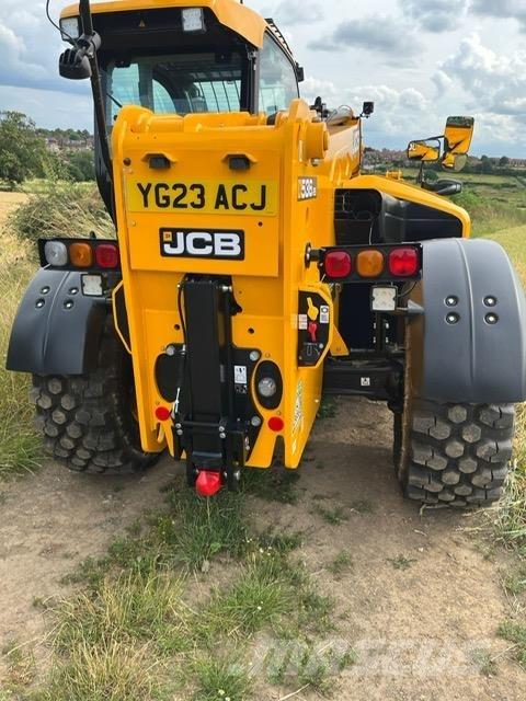   Teleskopiniai krautuvai