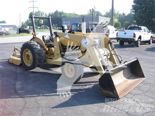 Ford 545C Naudoti ratiniai krautuvai
