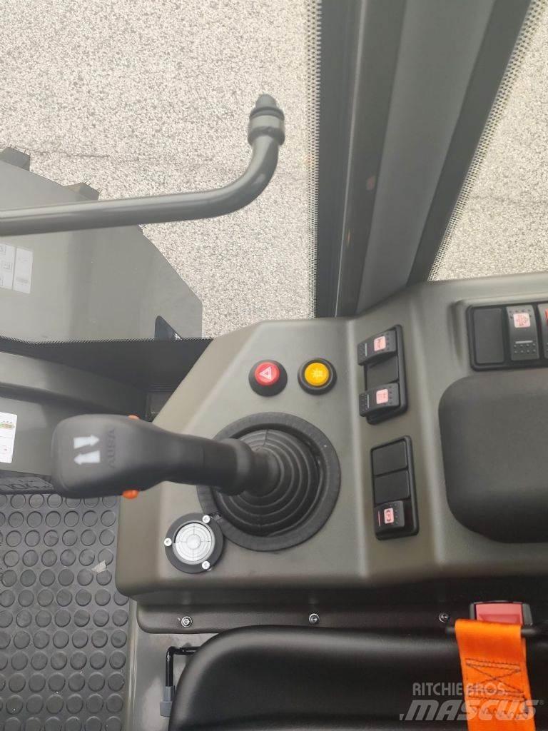 Ausa C 351 Hx4 Visureigiai krautuvai