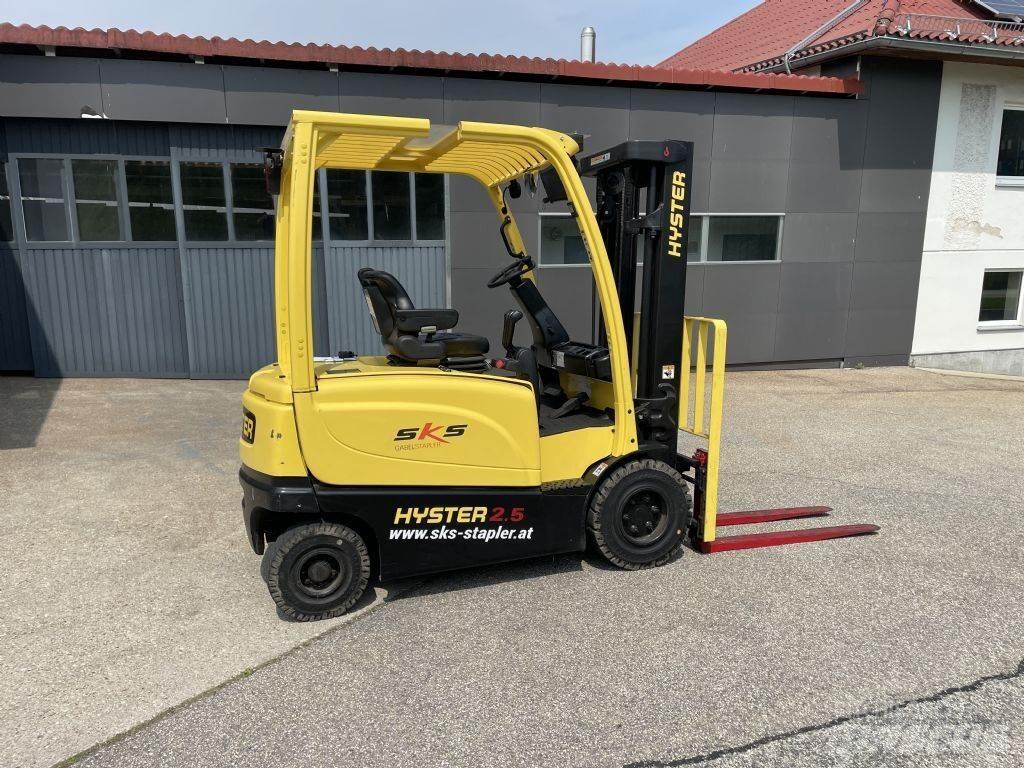 Hyster J2.5XN Elektriniai šakiniai krautuvai