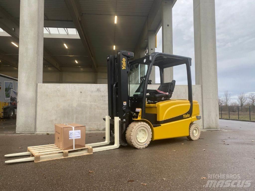 Yale ERP35VL Elektriniai šakiniai krautuvai