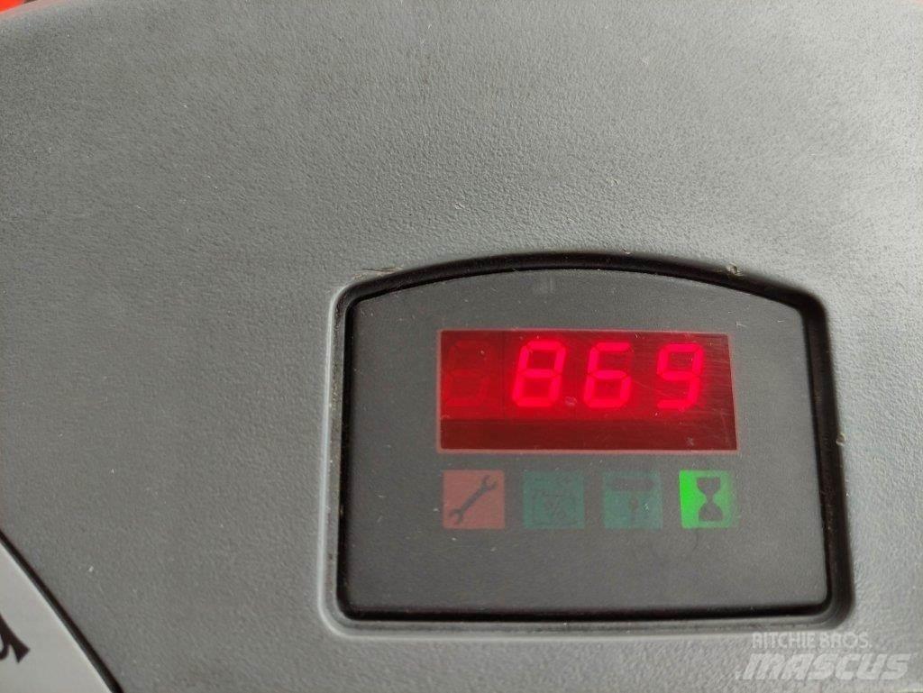BT LPE240 Mažų aukščių keltuvai