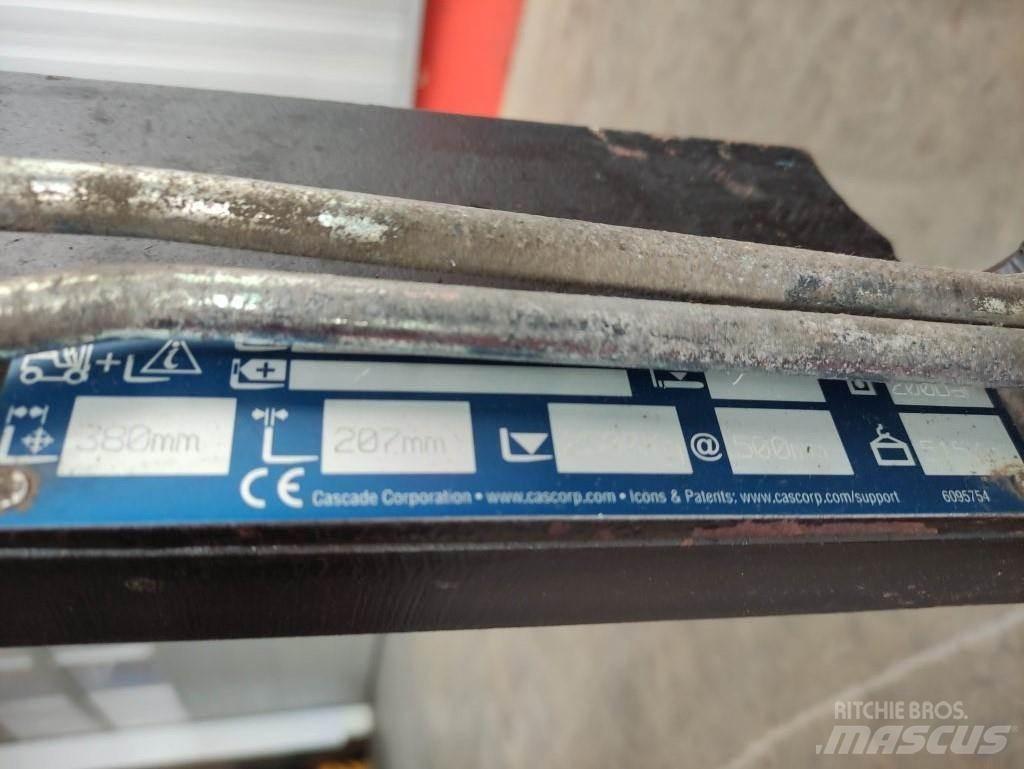 Cascade 55W84614R0 Krovimas/Kėlimas - Kita