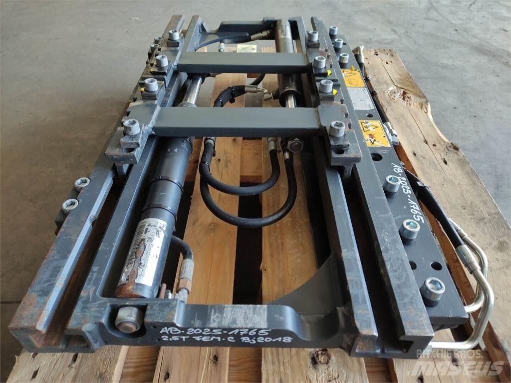 Kaup 2T466B Krovimas/Kėlimas - Kita