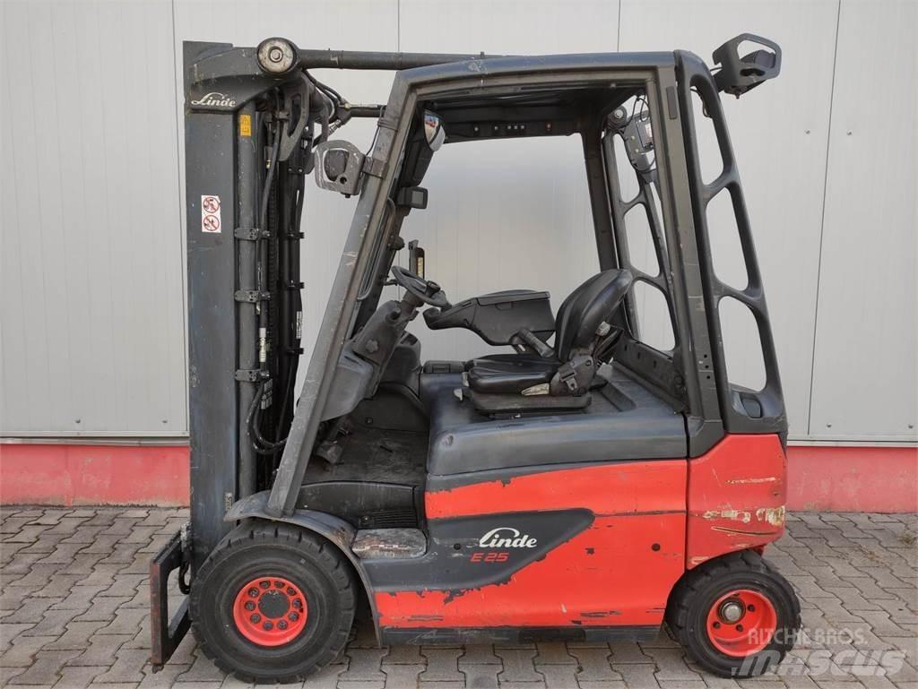 Linde E25-01-387 Elektriniai šakiniai krautuvai
