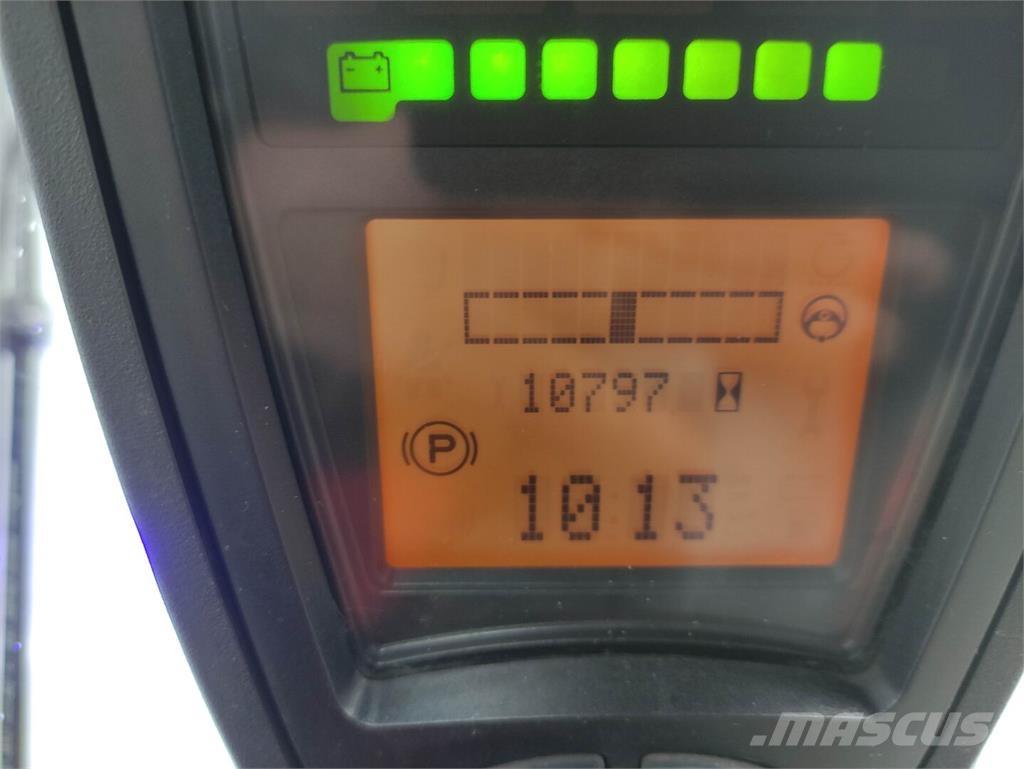 Linde E30-01-387 Elektriniai šakiniai krautuvai