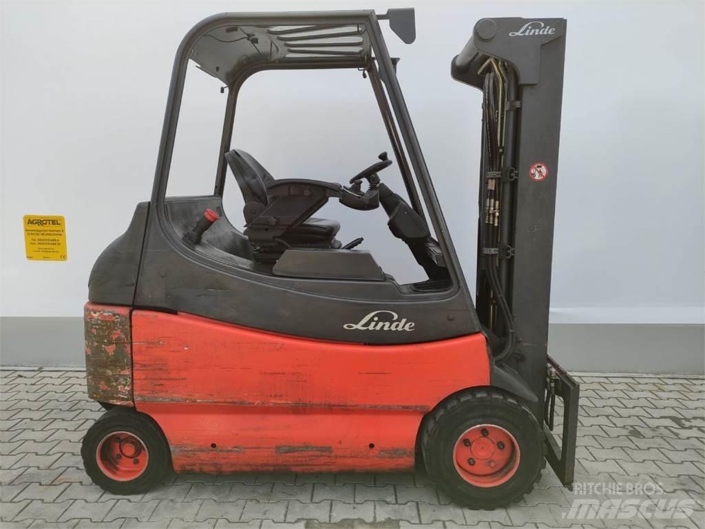 Linde E30/03/600-336 Elektriniai šakiniai krautuvai