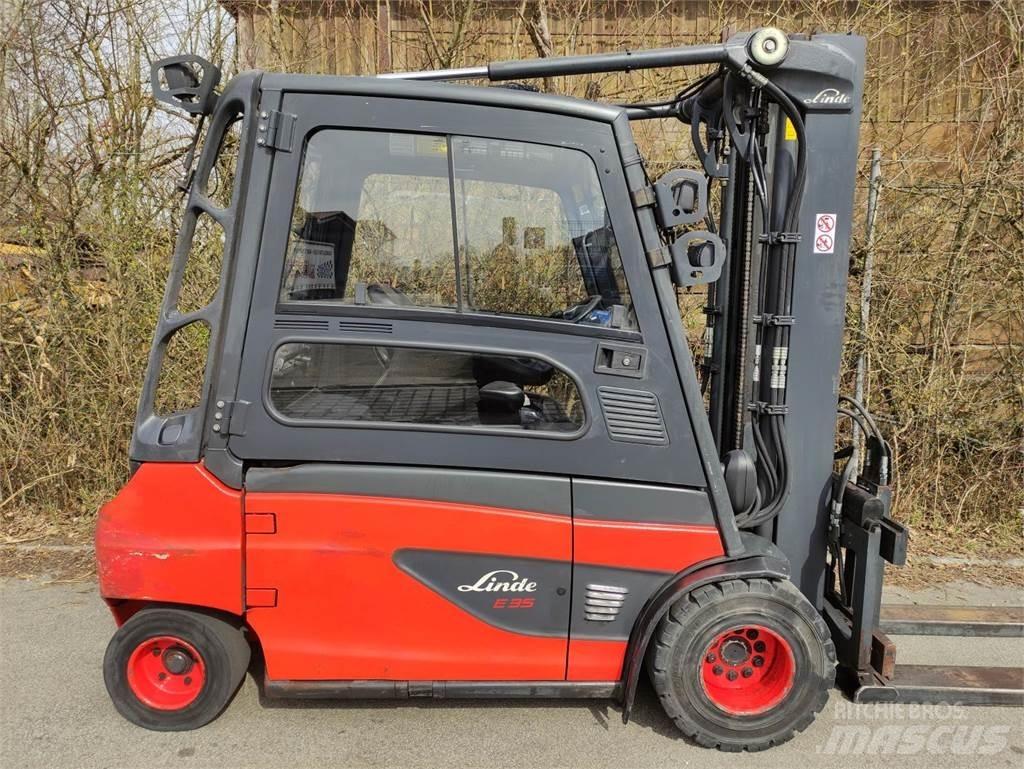 Linde E35L-01-387 Elektriniai šakiniai krautuvai