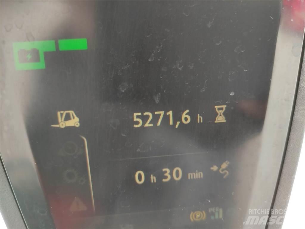 Linde E50HL-01-388 Elektriniai šakiniai krautuvai