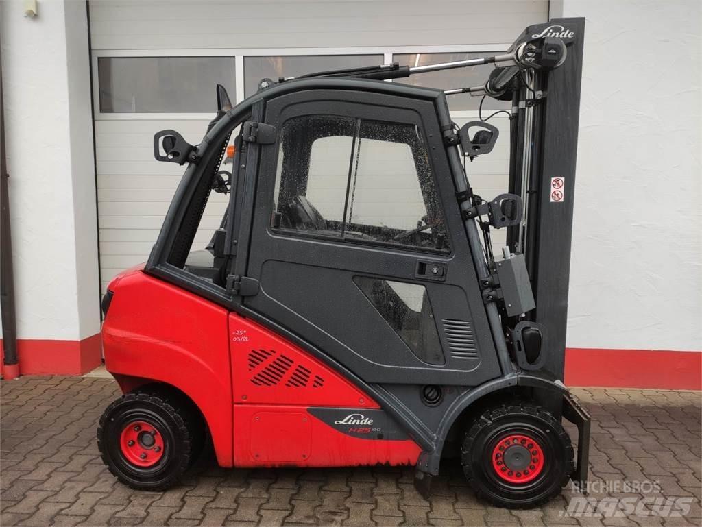 Linde H25D-02-392 EVO Dyzeliniai krautuvai