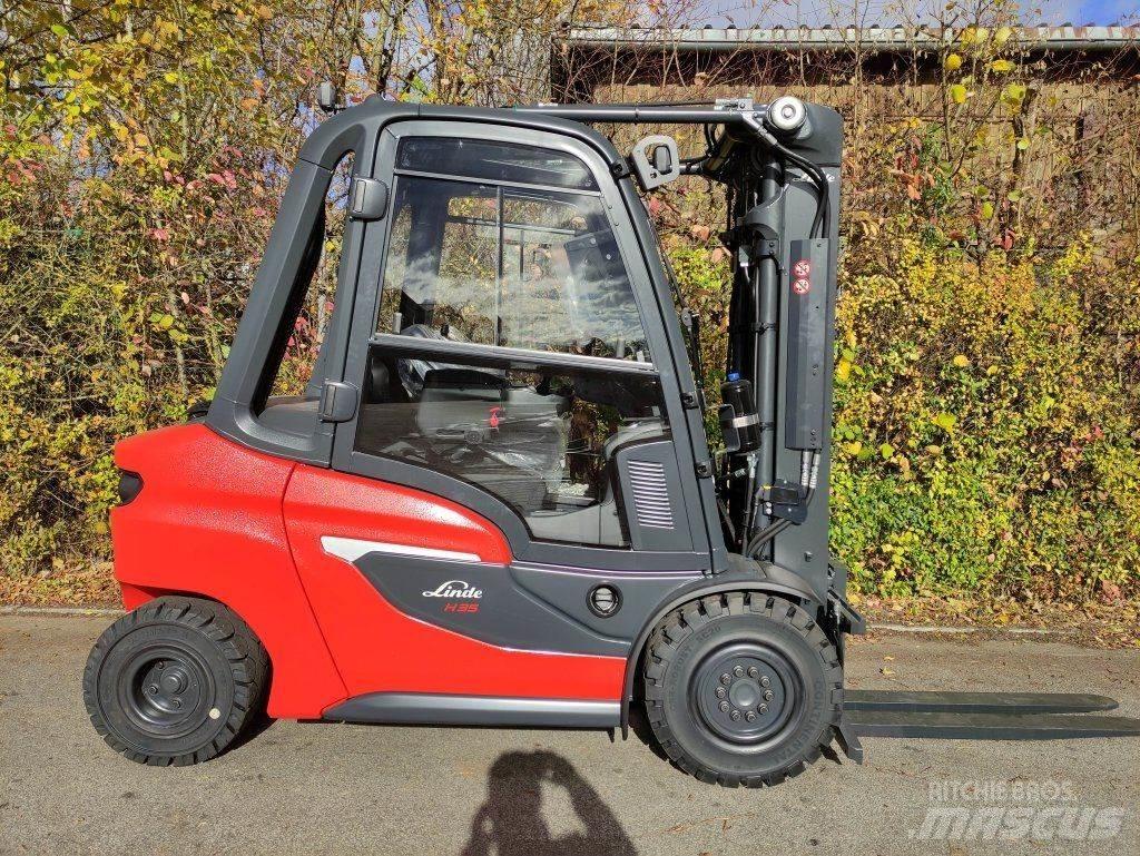 Linde H35D-01-120 Dyzeliniai krautuvai