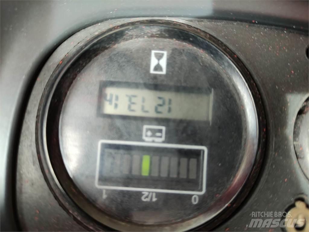 Linde L16-372 (LACK NEU) Rankiniai vėžimėliai