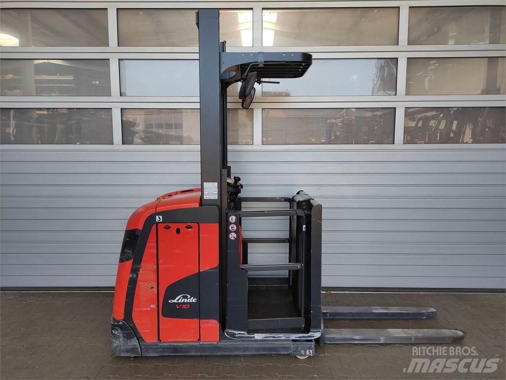 Linde V10-02 Didelių aukščių keltuvai-krautuvai