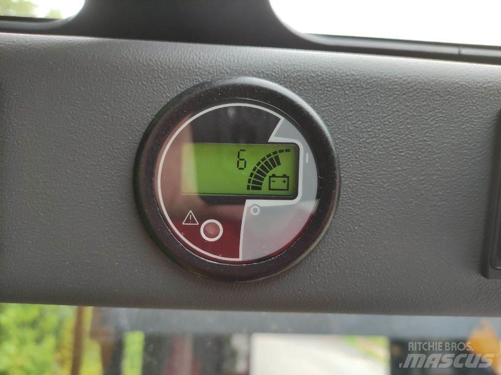 Mora EP100RAS Elektriniai šakiniai krautuvai