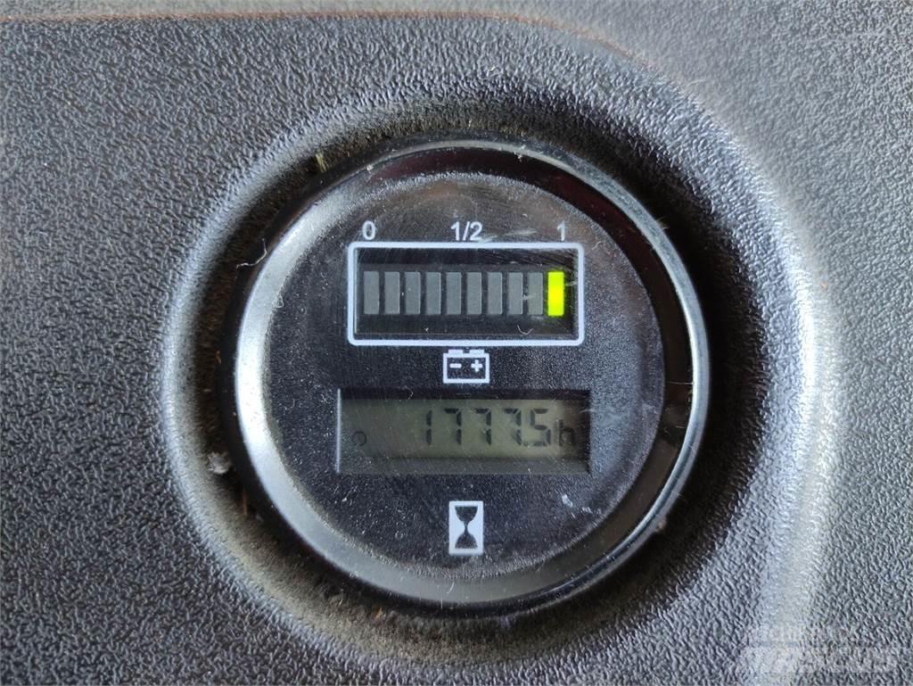 Still ESM-10 Elektriniai šakiniai krautuvai